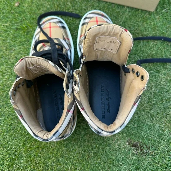 Burberry Check Hightop Sneaker size 37 - Picture 7 of 15